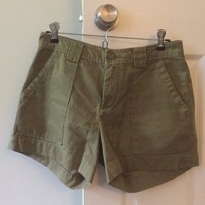 Gap shorts